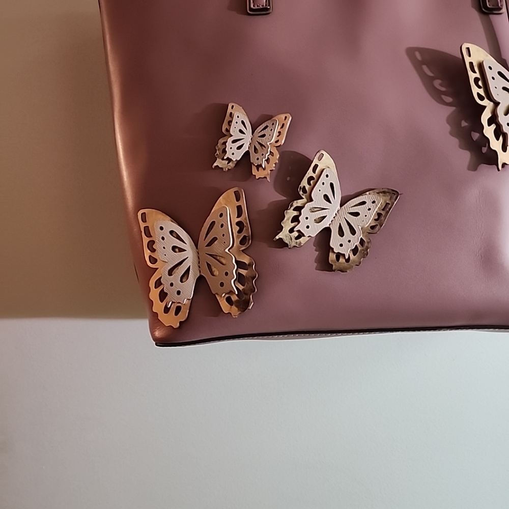 Kate Spade New York The Buzz Tote Handbags - Picture 2 of 12